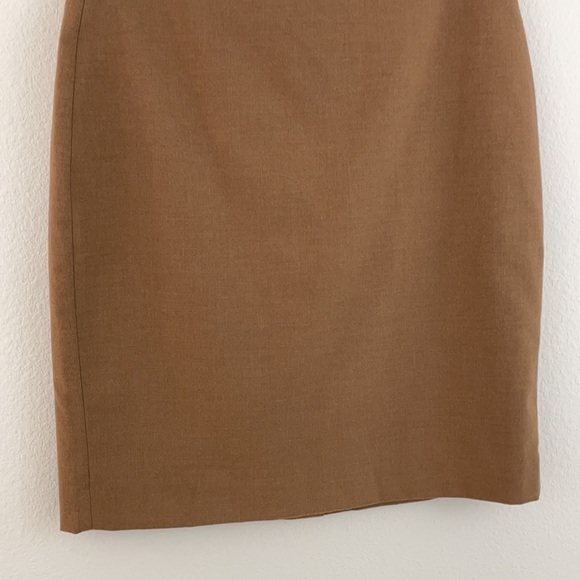 Banana Republic Tan Pencil Skirt - Picture 3 of 9